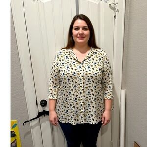 Duluth Trading Co Floral Blouse - Cream and Blue